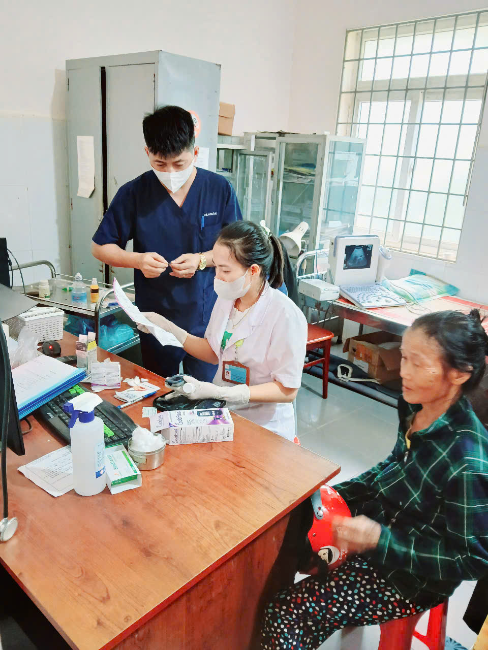 Triển khai “Chiến dịch truyền thông, lồng ghép cung cấp dịch vụ khám sức khoẻ, sàng lọc một số bệnh thông thường ở người cao tuổi” năm 2024